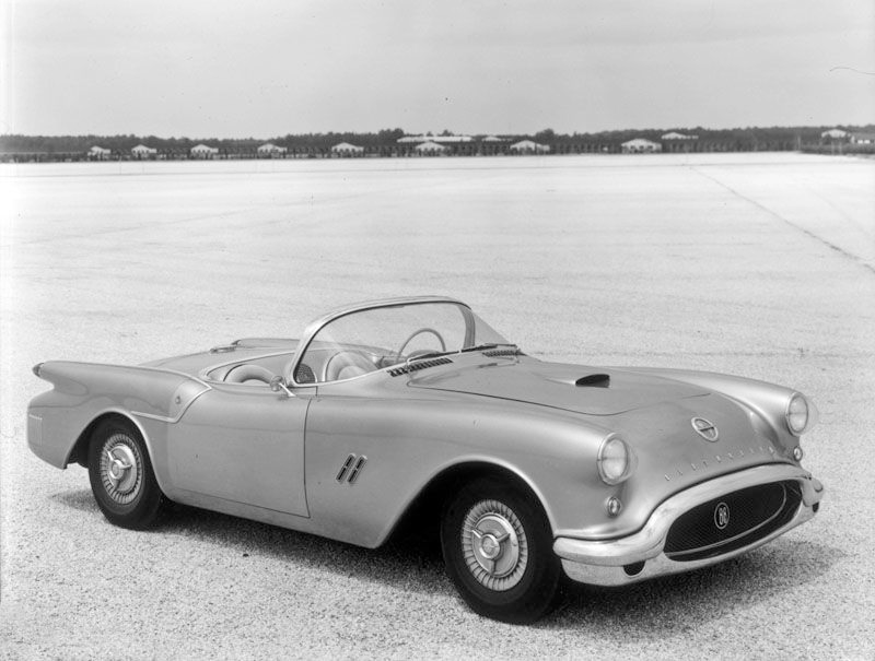 Illustration for article titled Oldsmobile F-88: Archive Photos